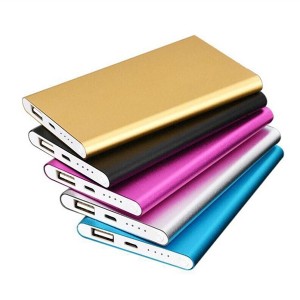 Hot sale cheap gifts charging treasure 4000mAh mobile power bank manufacturers custom wholesale gifts